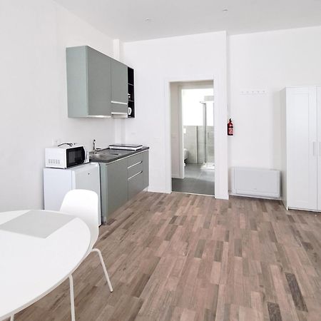 Giorgy 02 Apartment Como Exterior photo